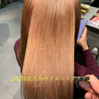セミロング ディレクター鮫島 俊介のヘアスタイル