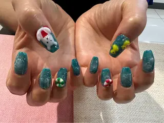 ネイル LaViena姫路所属・e_nail 〜本格ケア〜のネイルデザイン
