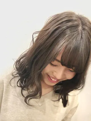 カラー 🫧艶髪/ブリーチ 🐳honami🫧のヘアスタイル