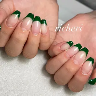 ミディアム ネイル richeri beautyのネイルデザイン