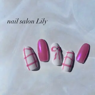 ネイル nail salon Lily所属・藤田 璃々のネイルデザイン