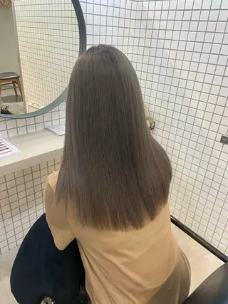 ロング カラー Lutowa西条 ／カノンのヘアスタイル