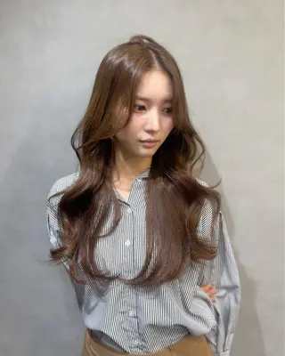 ロング 宮本 優のヘアスタイル