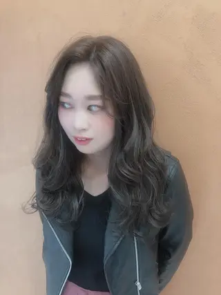 ロング カラー 西 めぐみのヘアスタイル