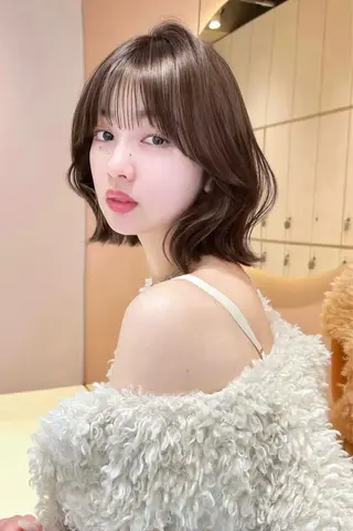 ショート 大宮🤍縮毛矯正 レイヤー🪽なるのヘアスタイル