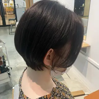 ショート Linda　Hiro所属・坂下 麻梨奈のヘアスタイル