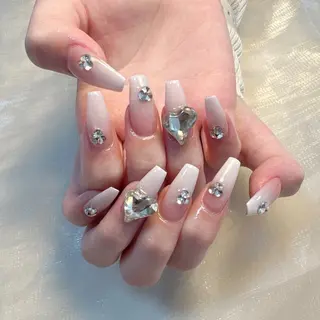 ネイル L.Nail所属・L.nail 【エル.ネイル】のネイルデザイン