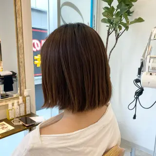 ショート カラー ブリーチなし✨艶髪 カラー𓃲YAGIのヘアスタイル
