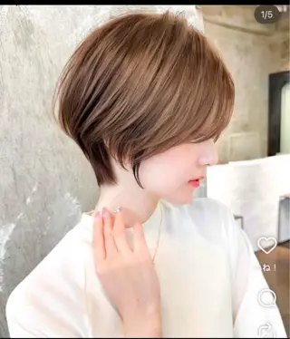 ショート 井上 育海のヘアスタイル