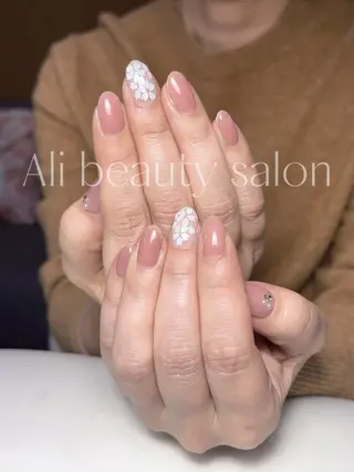 ネイル Ali 新小岩 ネイル専門のネイルデザイン