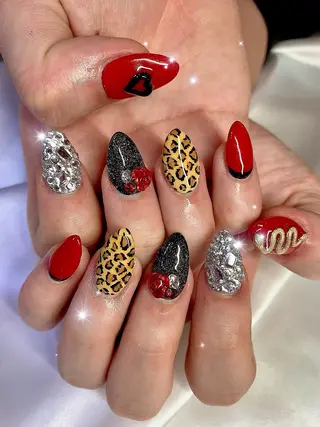 ネイル シェアサロンLei.g(レイジー)所属・3Dアートネイル💗 都築レナのネイルデザイン