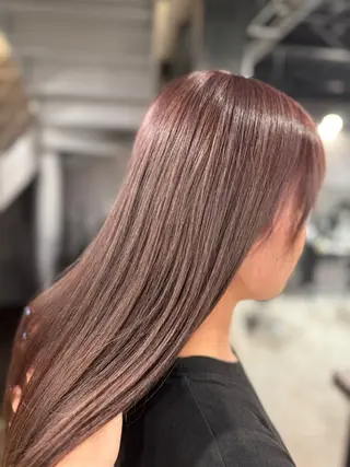 セミロング カラー ink Runaのヘアスタイル