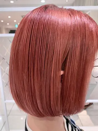 ショート カラー 山田 悠朱里のヘアスタイル