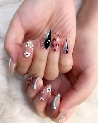 ネイル ToliyDeliy akemiのネイルデザイン