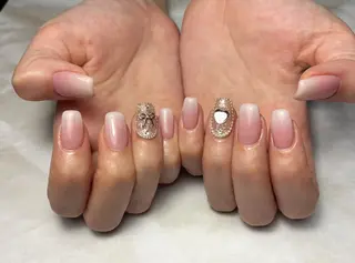 ネイル ネイルサロン Bebeのネイルデザイン