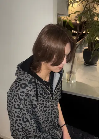 ショート カラー メンズ SALOWIN 原宿 IL Salice所属・MIMI🌻໋᳝݊ 個性派カラー⑅ ⸝꙳のヘアスタイル