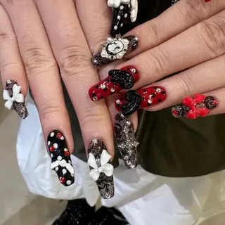 ネイル 👽個性派ネイル🎀 komachiのヘアスタイル