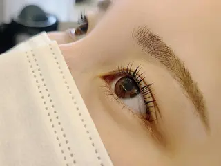 マツエク・マツパ 関口 友菜のヘアスタイル