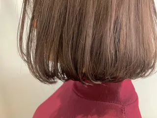 ミディアム カラー LEBEN所属・leben serikaのヘアスタイル