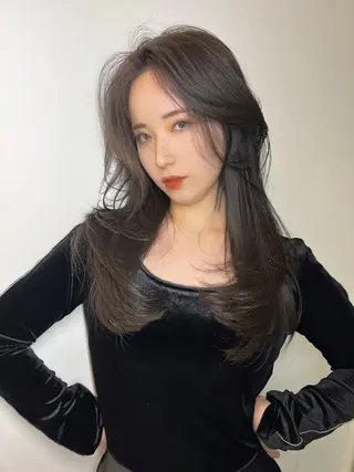 ロング 🇨🇳ワンホンヘア 下田鉄也のヘアスタイル