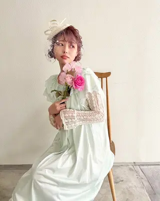 セミロング カラー ヘアアレンジ 🎀taro ブリーチなしカラーのヘアスタイル