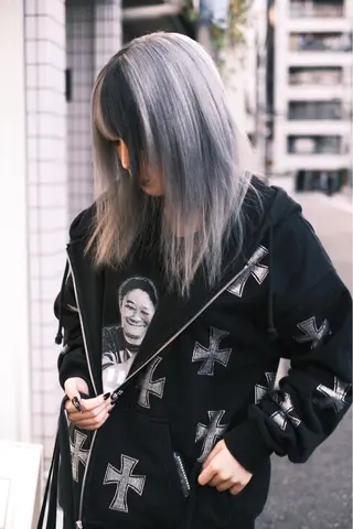 ミディアム カラー ヘアアレンジ 個性爆弾💣 ダブルカラー/ゆかのヘアスタイル