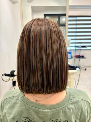 ミディアム カラー 工藤 沙羅のヘアスタイル