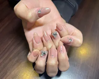 ネイル Hübsch所属・Sakura Hのネイルデザイン