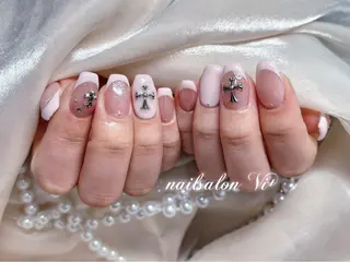 ネイル 𝒦𝐸𝐼𝒩𝒜 錦糸町ネイルのネイルデザイン