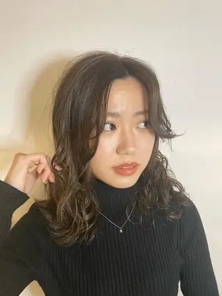 セミロング カラー パーマ m ā l o. マァロのヘアスタイル