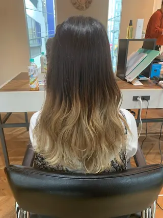 ロング YAMADA KAITOのヘアスタイル