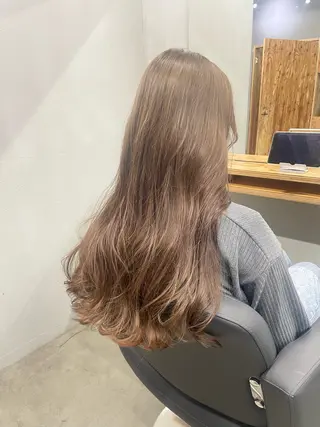 ロング ひより ／Nのヘアスタイル