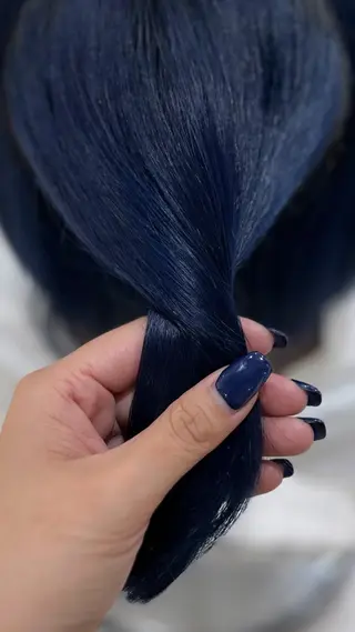 ミディアム カラー Zina aimiのヘアスタイル