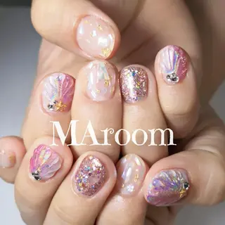 ネイル ＆MERCI所属・&MERCI nail maoのネイルデザイン