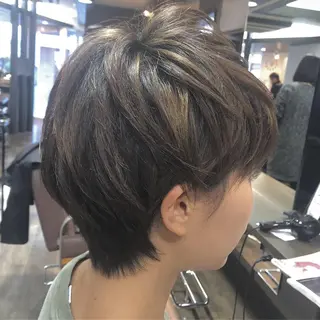 ショート カラー pep所属・pep natsumiのヘアスタイル