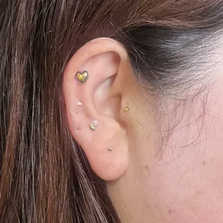 claiMii-クレイミー-所属・claiMii -クレイミー-のマツエク・マツパデザイン