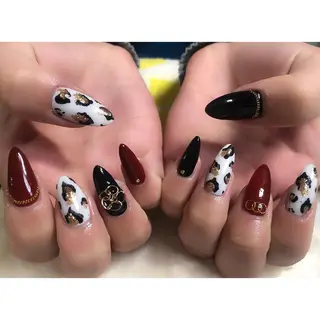 ネイル 中谷 亜佑美のネイルデザイン