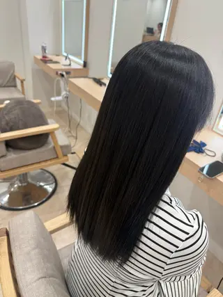 セミロング little×esta 大名 【リトルエスタ】所属・littleesta 那月のヘアスタイル