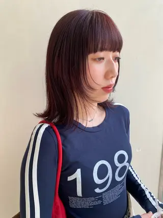 ミディアム sea's所属・ヒラカホ/矢場町/ ブリーチ/似合わせのヘアスタイル