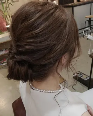 カラー ヘアアレンジ 中津No.1髪質改善 店長✨透ける暗髪のヘアスタイル