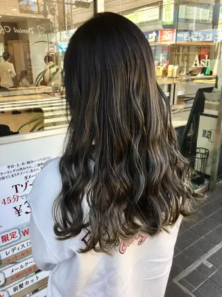 ロング カラー 寺内 紳悟のヘアスタイル