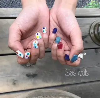 ネイル Seis Shihoのネイルデザイン