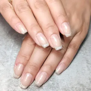 ネイル 塩見 聖子のネイルデザイン