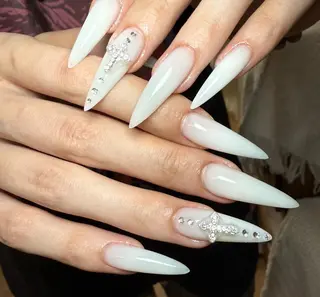 ネイル Miya🎀 nailのネイルデザイン