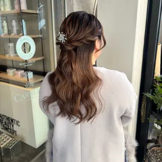 ヘアアレンジ 芦刈 咲来のヘアスタイル
