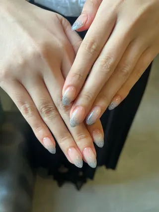 ネイル +vico 堀江店所属・中西 春那のネイルデザイン