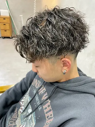 メンズ 🌈透明感カラー 韓国 ミライ🇰🇷のヘアスタイル