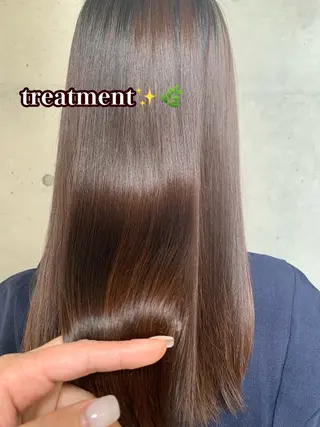 ロング 美髪透明感 カラー🌿✨️のヘアスタイル