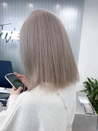 カラー モテ艶🤍透明感 レイヤー🤍ボブのヘアスタイル