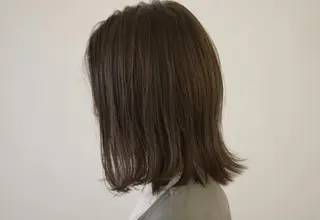 ミディアム カラー iLu.所属・川俣 洋仁のヘアスタイル